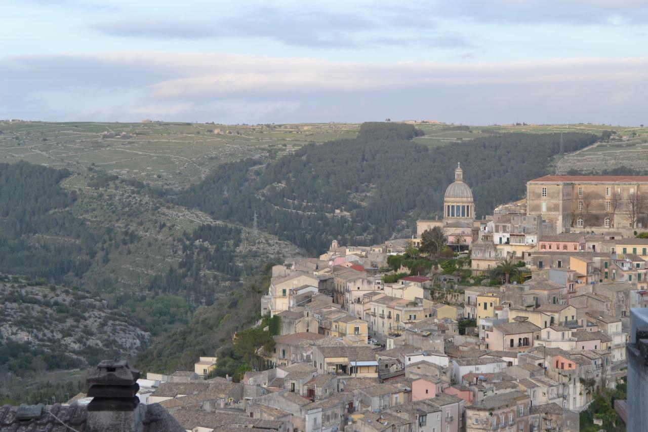 Ciràsa Villa Ragusa Esterno foto