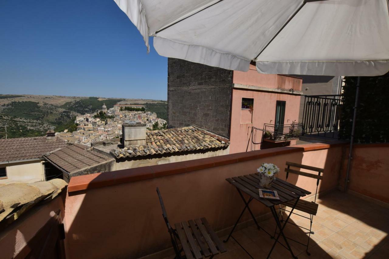 Ciràsa Villa Ragusa Esterno foto